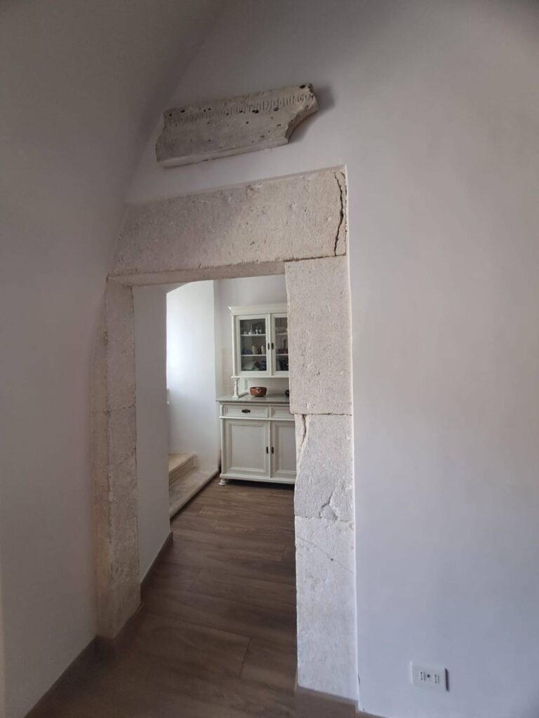 28e2f1c4-1825-4a64-8149-5cad46277d7e