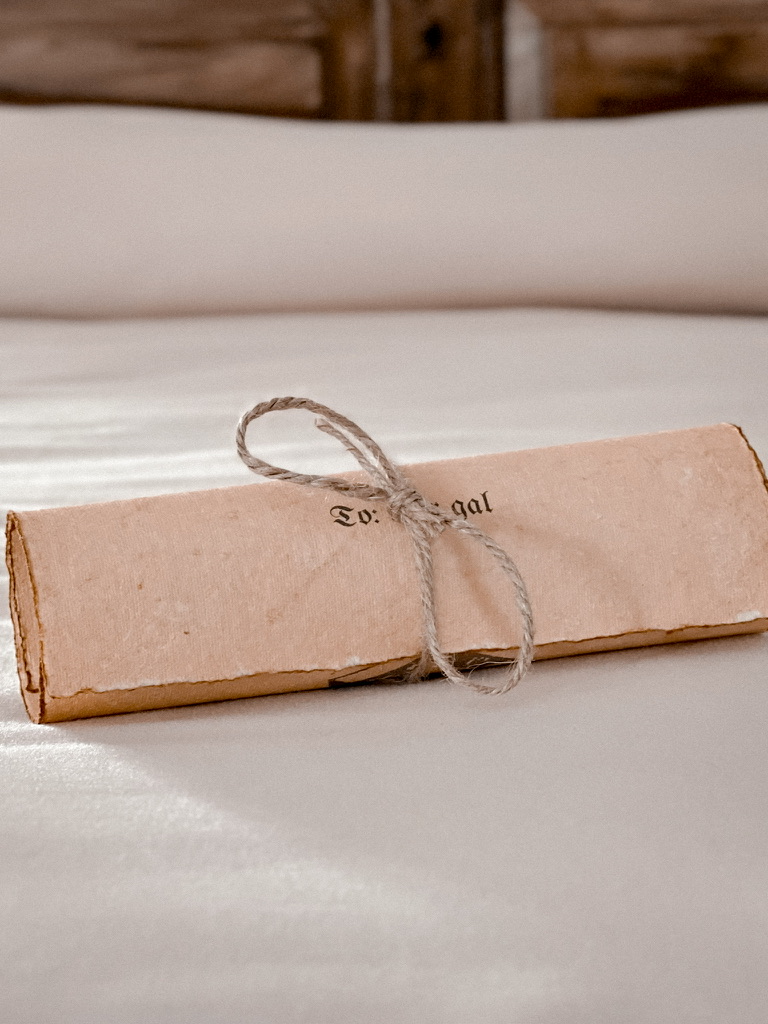 357FCB24-13FA-436F-8BA7-4BE2D732781E_1_105_c