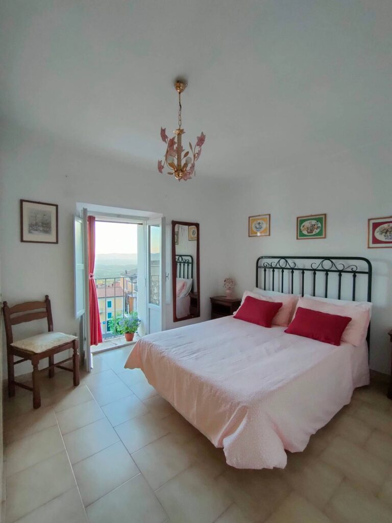 127fa5aa-3981-4691-a0f2-6f6630b87c52